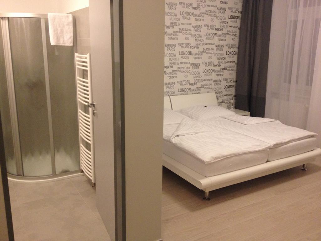 Phoenix Guest house